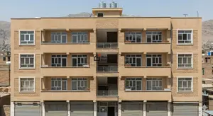 کورټ اپارتمنټ د ۳ خپلو ځایونو سره چې بیارغنده شوی دی thumbnail 2