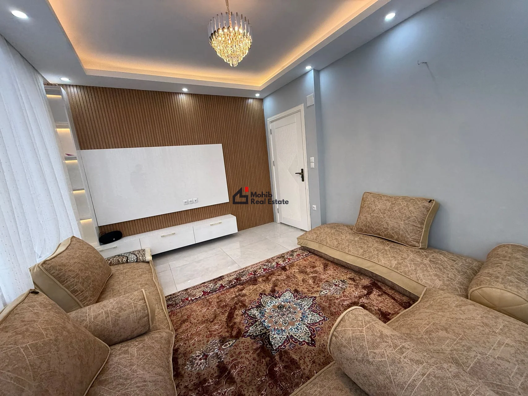 آپارتمان مبله سه اتاق خواب در کارتِ چهار - 2