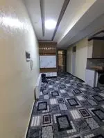 کامل مبله ۳ اتاق خوابی آپارتمان کرایه کوتاه مدت در کارتۀ چهار thumbnail 2