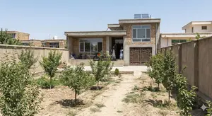 خانه با محیط آرام thumbnail 1