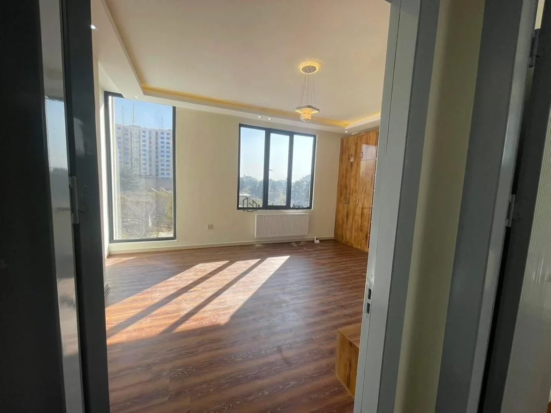 Spacious 4-Bedroom Apartment in Shahr-e-Naw