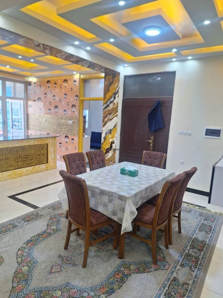 ۱۳۰ متر مربع آپارتمان ۳ اتاقه مبله در کارته چهار - 2